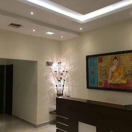 Hotel Surya Haldwani Bagian luar foto