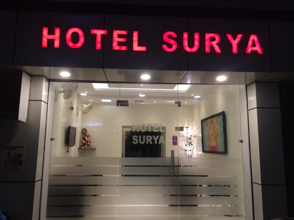 Hotel Surya Haldwani Bagian luar foto